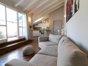 Mamma Ciccia Holiday Home - Cozy Attic Malgrate